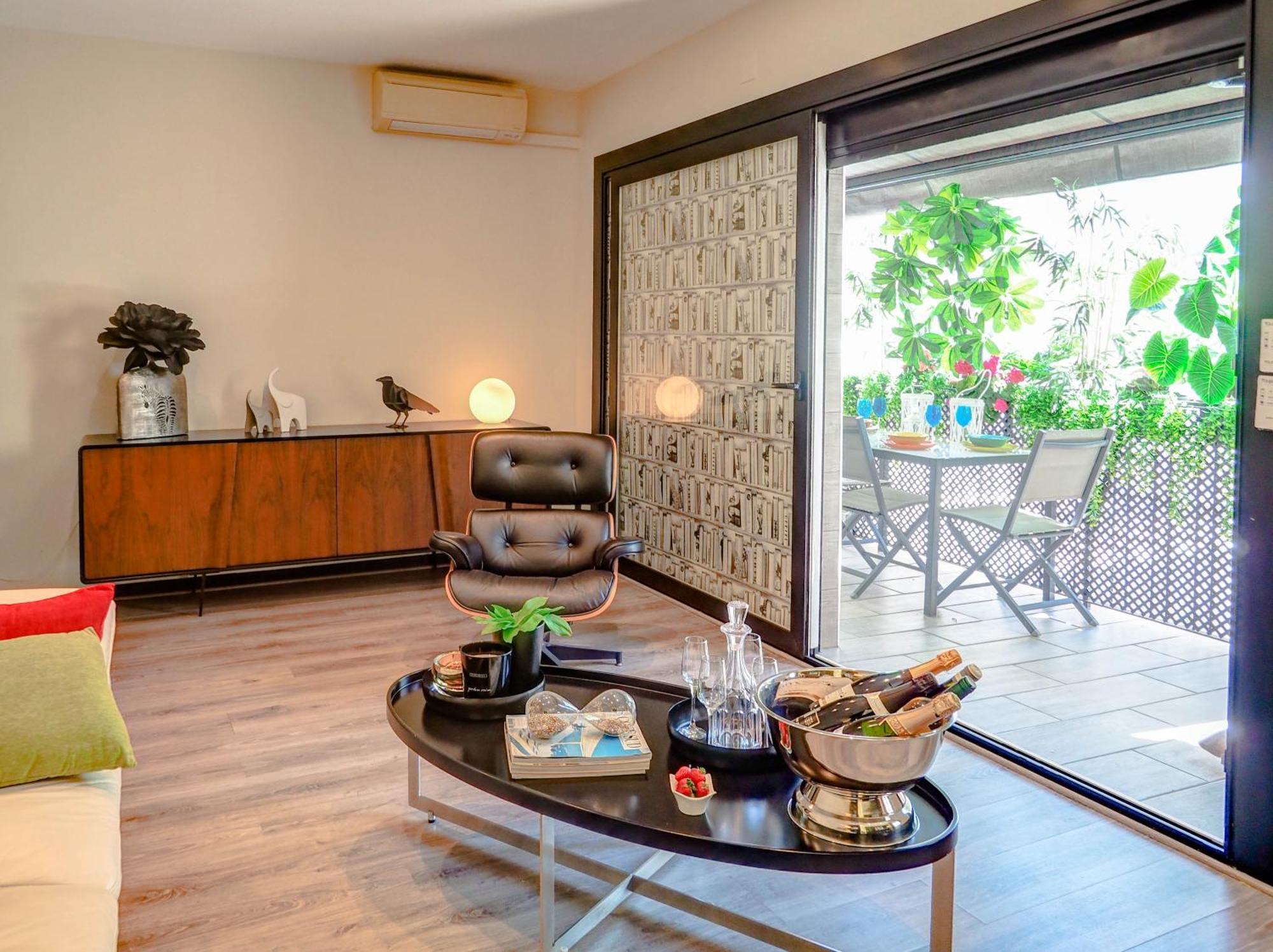 Flamingo Apartment By Hello Homes Sitges Exterior foto